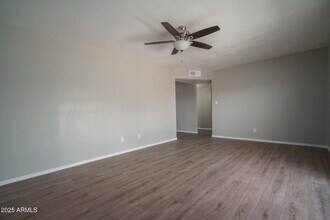 9509 W Pierce St in Tolleson, AZ - Building Photo - Building Photo