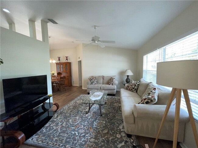 962 Montrose Ave in Sebastian, FL - Building Photo - Building Photo