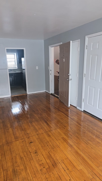 12881 Lahser Rd in Detroit, MI - Building Photo