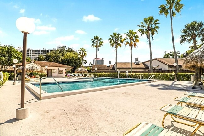 property at 513 Leslie Dr