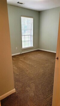 18046 Berry Branch Dr photo'