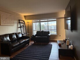 9563 Battery Heights Blvd in Manassas, VA - Building Photo