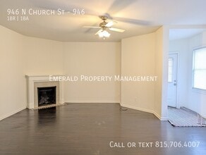 946 N Church St in Rockford, IL - Building Photo - Building Photo