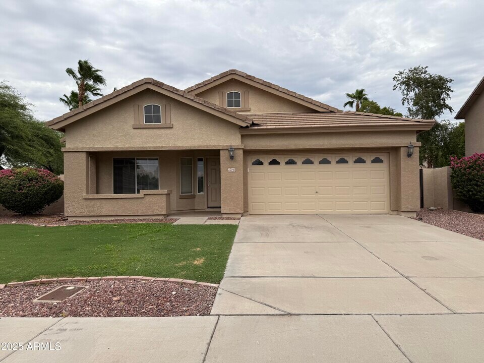 22041 N 78th Ave in Peoria, AZ - Building Photo