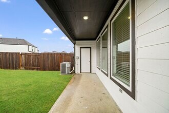 3014 Skyline Mesa Dr in Houston, TX - Building Photo - Building Photo