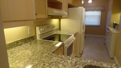 2018 SW 29th Ct-Unit -6a2 in Delray Beach, FL - Foto de edificio - Building Photo