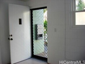 2107 Lime St in Honolulu, HI - Building Photo - Building Photo