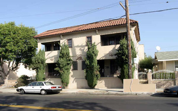 4635-4641 Franklin Ave in Los Angeles, CA - Building Photo - Building Photo