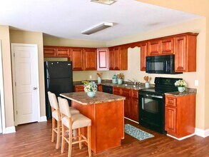 113 Tuscany Trail in Statesboro, GA - Building Photo - Building Photo