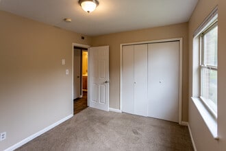 The Shiloh Ridge Apartments in Knoxville, TN - Building Photo - Building Photo