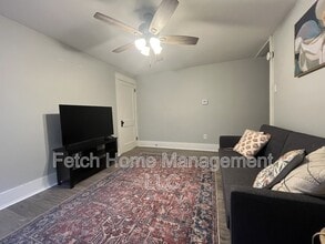 834 W Main St in Palmyra, PA - Building Photo - Building Photo