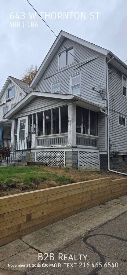 property at 643 W Thornton St