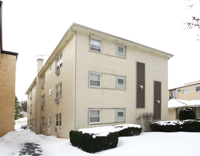 1465-1469 Ashland Ave in Des Plaines, IL - Foto de edificio - Building Photo