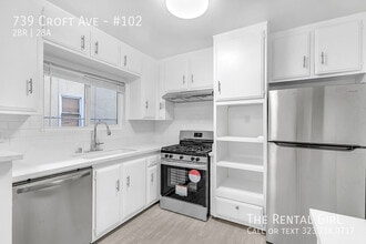 739 Croft Ave in Los Angeles, CA - Building Photo - Building Photo