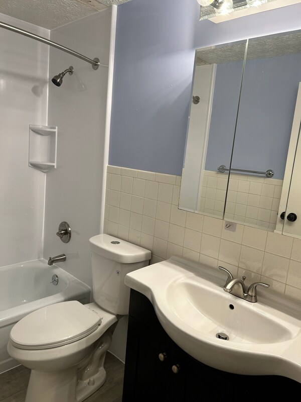 property at 3847 Lamarque Ct