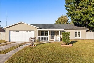 262 Citrus Dr in Kissimmee, FL - Building Photo