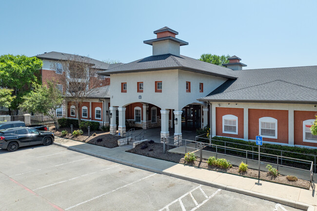Villagio in San Marcos, TX - Building Photo - Building Photo