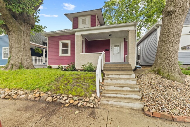 734 Parkway Ave in Indianapolis, IN - Building Photo - Building Photo