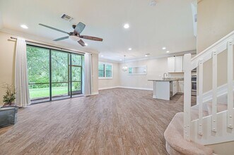 7709 Bristol Cir in Naples, FL - Building Photo - Building Photo