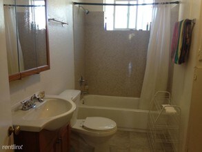1585 West St-Unit -#2 in Hayward, CA - Building Photo - Building Photo