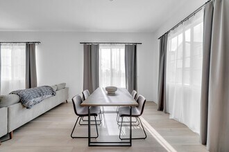 2027 Bluestone Cir in Chula Vista, CA - Building Photo - Building Photo