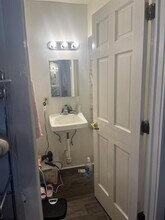 240 W Lakelawn Pl in Madison, WI - Building Photo - Building Photo