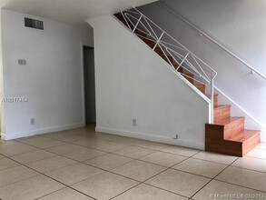 845 NW 46th Ave-Unit -845 in Plantation, FL - Building Photo - Building Photo