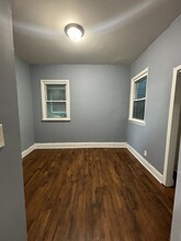 313 S 19th St in Newark, NJ - Foto de edificio - Building Photo
