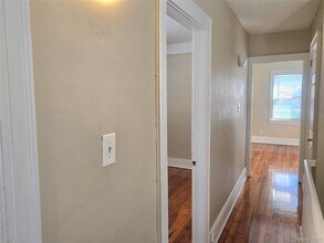 118-38 219th St in Queens, NY - Building Photo - Building Photo