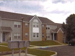 River Oak Apartments in Reading, PA - Building Photo