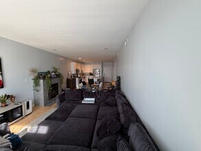 6135 N Broadway in Chicago, IL - Building Photo - Building Photo