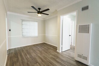 970 N. Serrano Ave. in Los Angeles, CA - Building Photo - Interior Photo