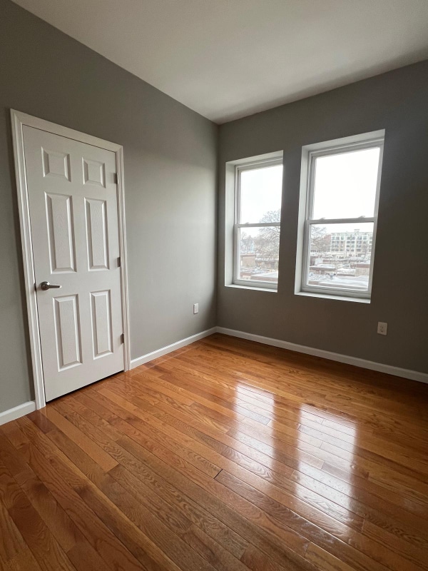 58 Steuben St, Unit 21 in East Orange, NJ - Foto de edificio - Building Photo