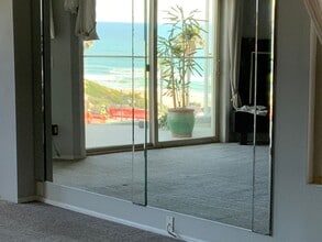 135 S Sierra Ave in Solana Beach, CA - Building Photo - Building Photo