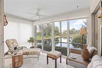84 Georgetown Blvd in Naples, FL - Foto de edificio - Building Photo