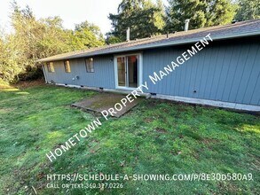 6707 36th Ave SE in Lacey, WA - Building Photo - Building Photo