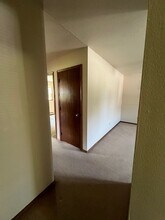 6006 Boxwood Dr in Rockford, IL - Building Photo - Building Photo