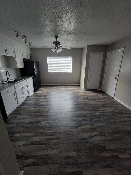 IMC Coastal Properties in Ingleside, TX - Building Photo