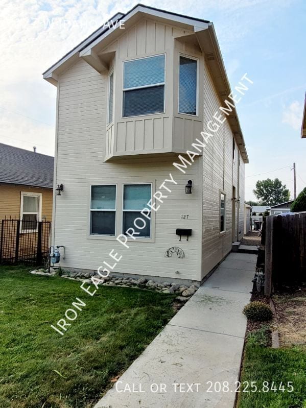 property at 127 W Idaho Ave