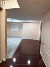 10 Chesterwood Cres in Brampton, ON - Building Photo - Building Photo