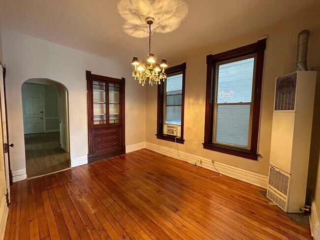 1013 N Winchester Ave in Chicago, IL - Building Photo - Building Photo