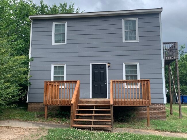 property at 202 Selwyn Alley