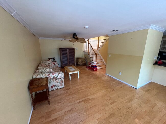 586 Blue Ridge Dr, Unit 586