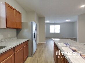 5727 Manning Crk Trl in Katy, TX - Foto de edificio - Building Photo