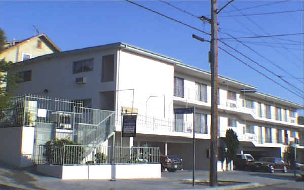 1484 Ridge Way in Los Angeles, CA - Foto de edificio - Building Photo