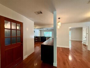 2607 Princeton Dr in Austin, TX - Building Photo - Building Photo