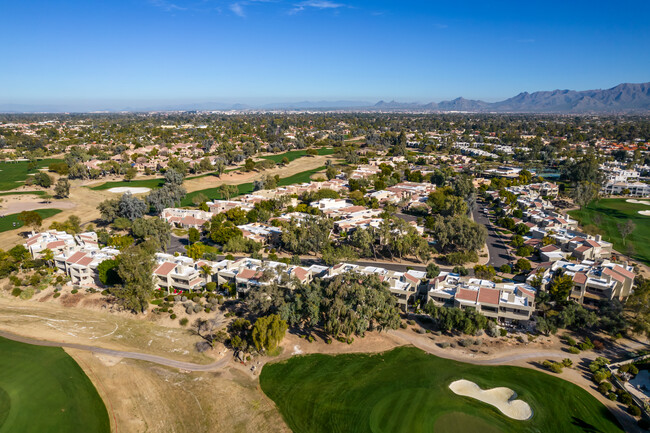 7760 E Gainey Ranch Rd in Scottsdale, AZ - Building Photo - Building Photo