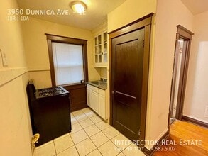 3950 Dunnica Ave in St. Louis, MO - Building Photo - Building Photo
