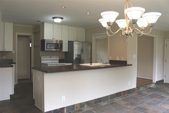 1430 Cheshire Ln in Houston, TX - Building Photo - Building Photo