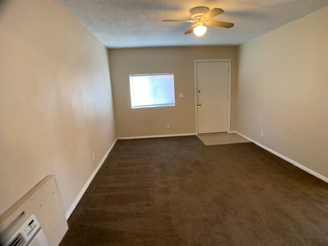 1207 N Ross Ave-Unit -1 in Oklahoma City, OK - Building Photo - Building Photo
